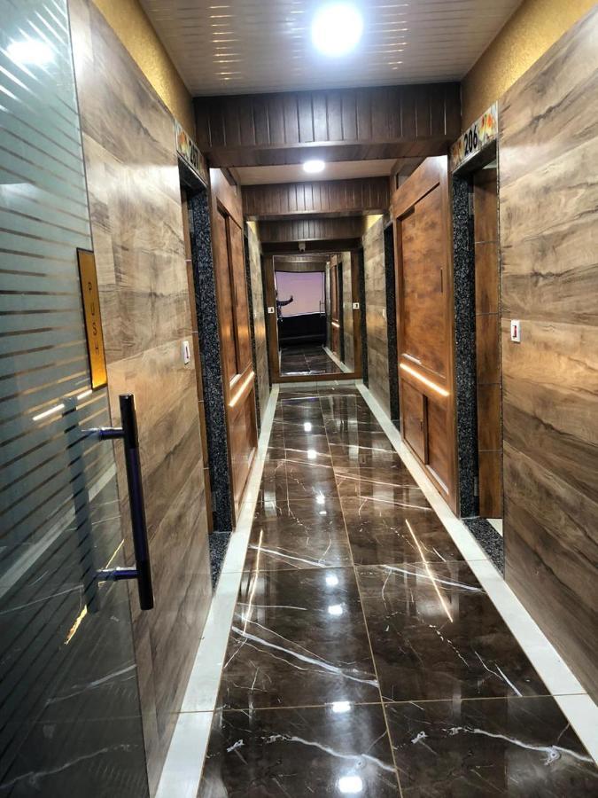The Nest Residency Hotel อาเมดาบัด ภายนอก รูปภาพ